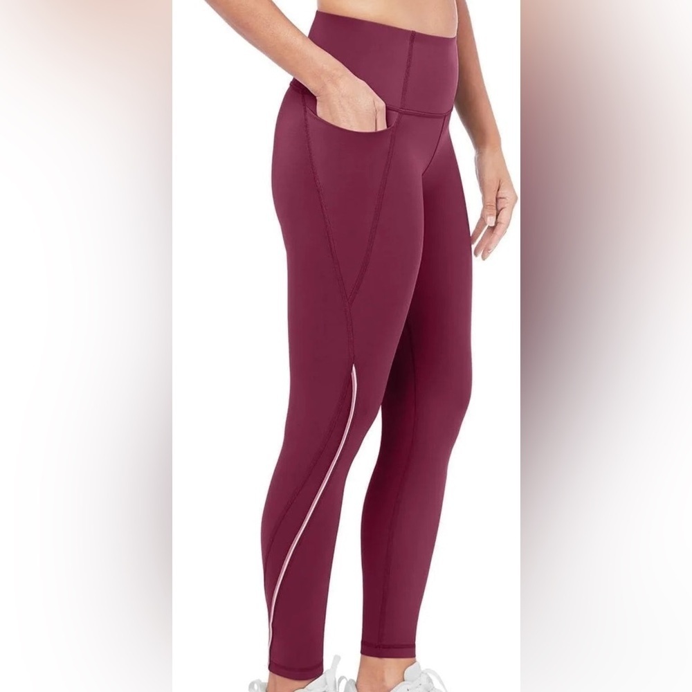 Danskin and Member’s Mark Women's leggings - Picture 3 of 10